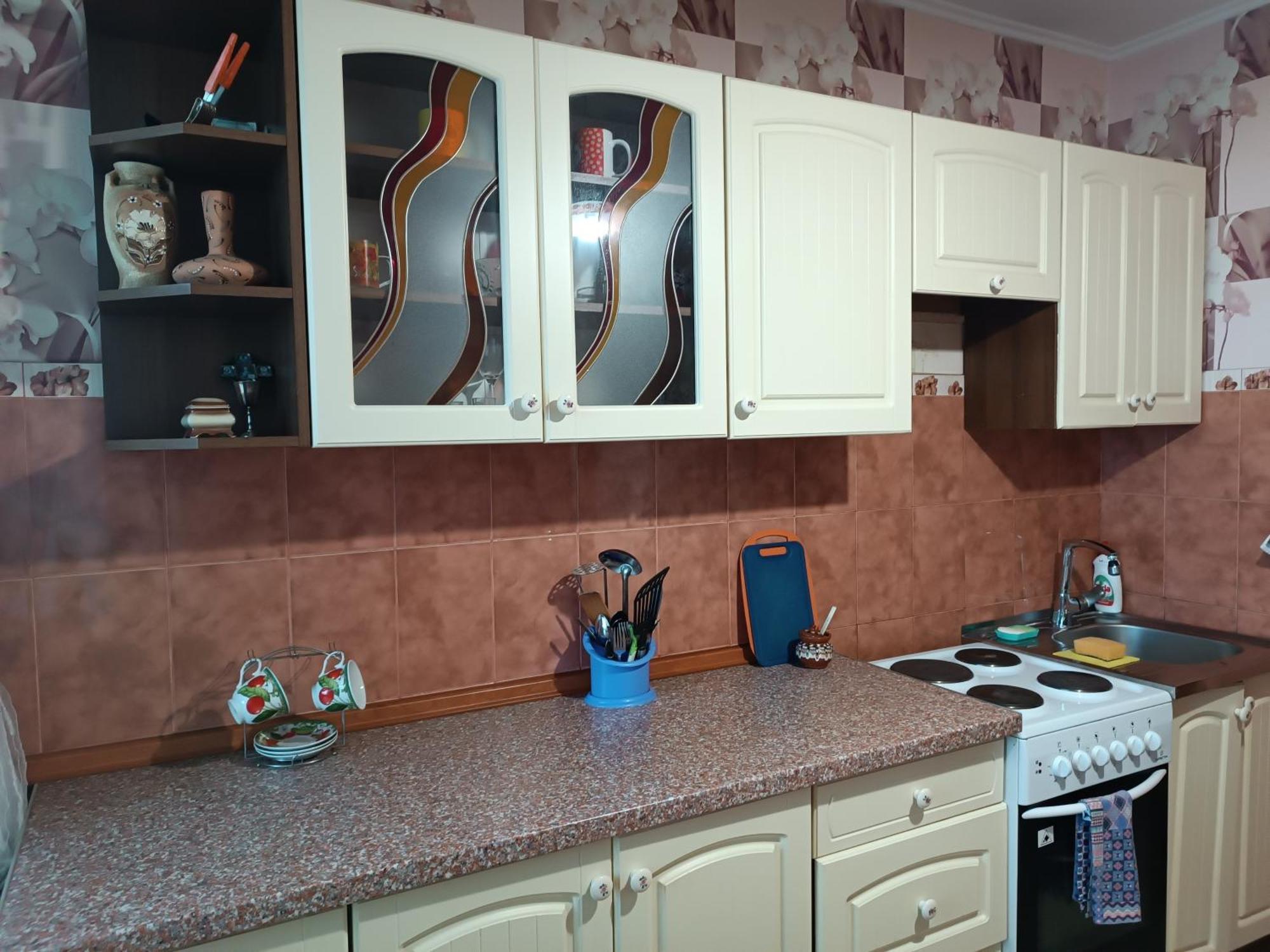 Apartment on Prospekt Peremogi Tsjernihiv Buitenkant foto